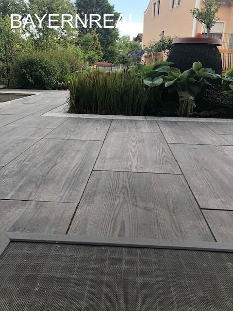 Komplett und hochwertig saniertes sehr schönes Reihenhaus zu vermieten!