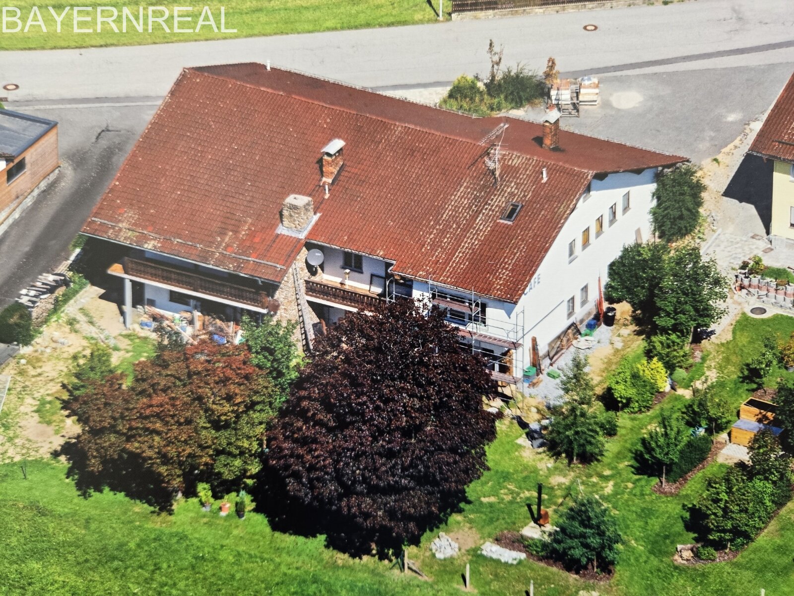Großzügiges Haus in schöner Lage und mit viel Potential