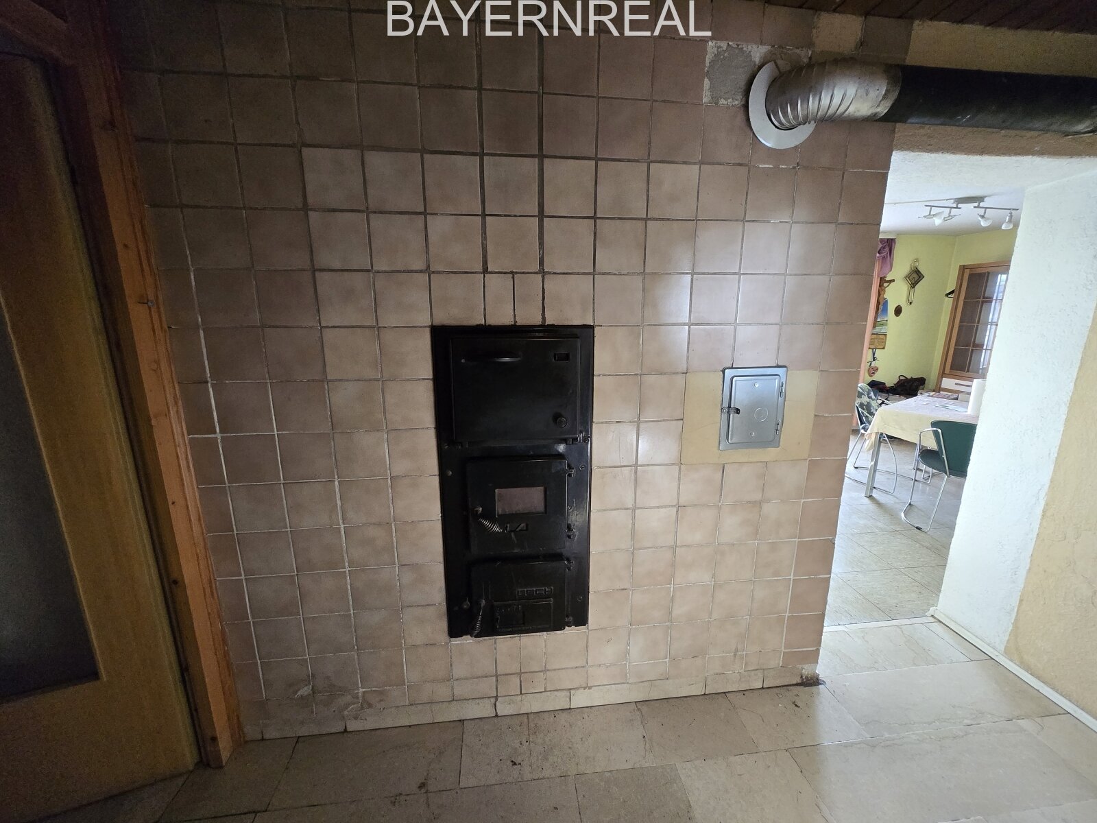 Charmantes Ein-/Zweifamilienhaus mit Potenzial in traumhafter Aussichtslage im Bayerischen Wald